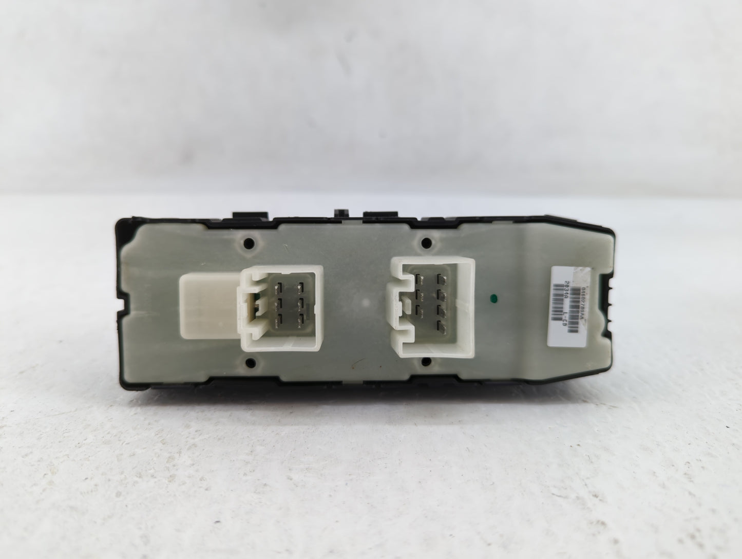 2014 Jeep Compass Master Power Window Switch Replacement Driver Side Left P/N:04602780AA Fits OEM Used Auto Parts - Oemuseda