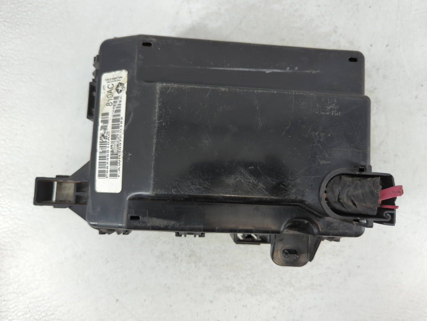 2014 Jeep Grand Cherokee Fusebox Fuse Box Panel Relay Module P/N:P68336810AC Fits OEM Used Auto Parts - Oemusedautoparts1.co