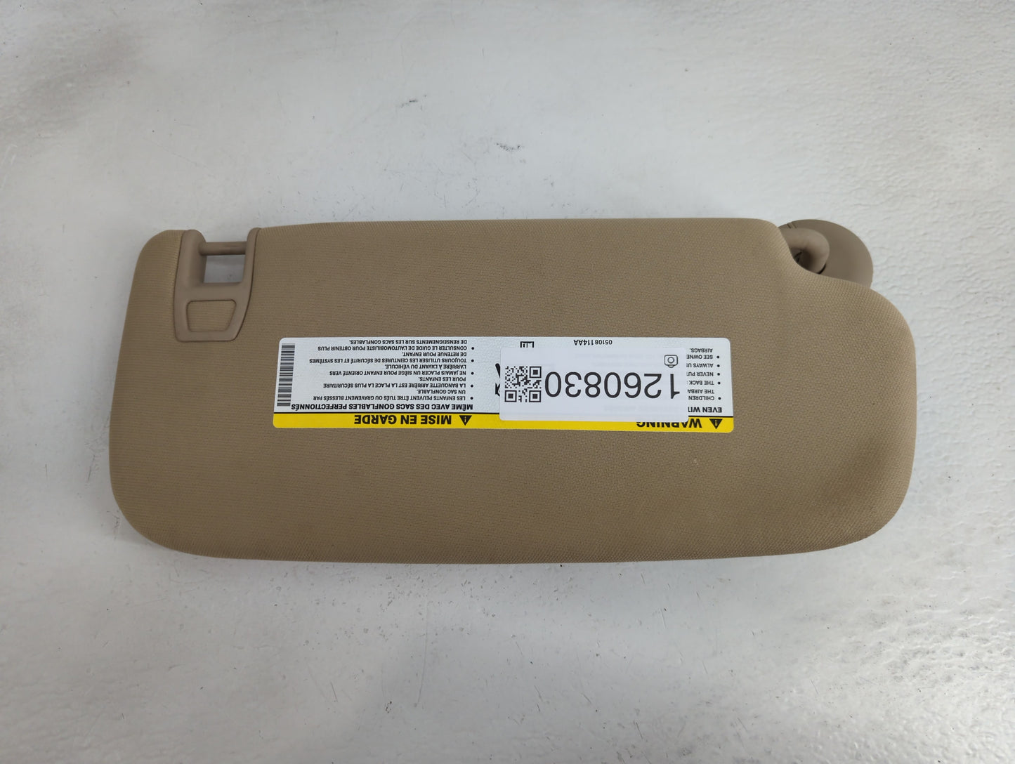 2014-2022 Jeep Grand Cherokee Sun Visor Shade Replacement Driver Left Mirror Fits OEM Used Auto Parts - Oemusedautoparts1.co