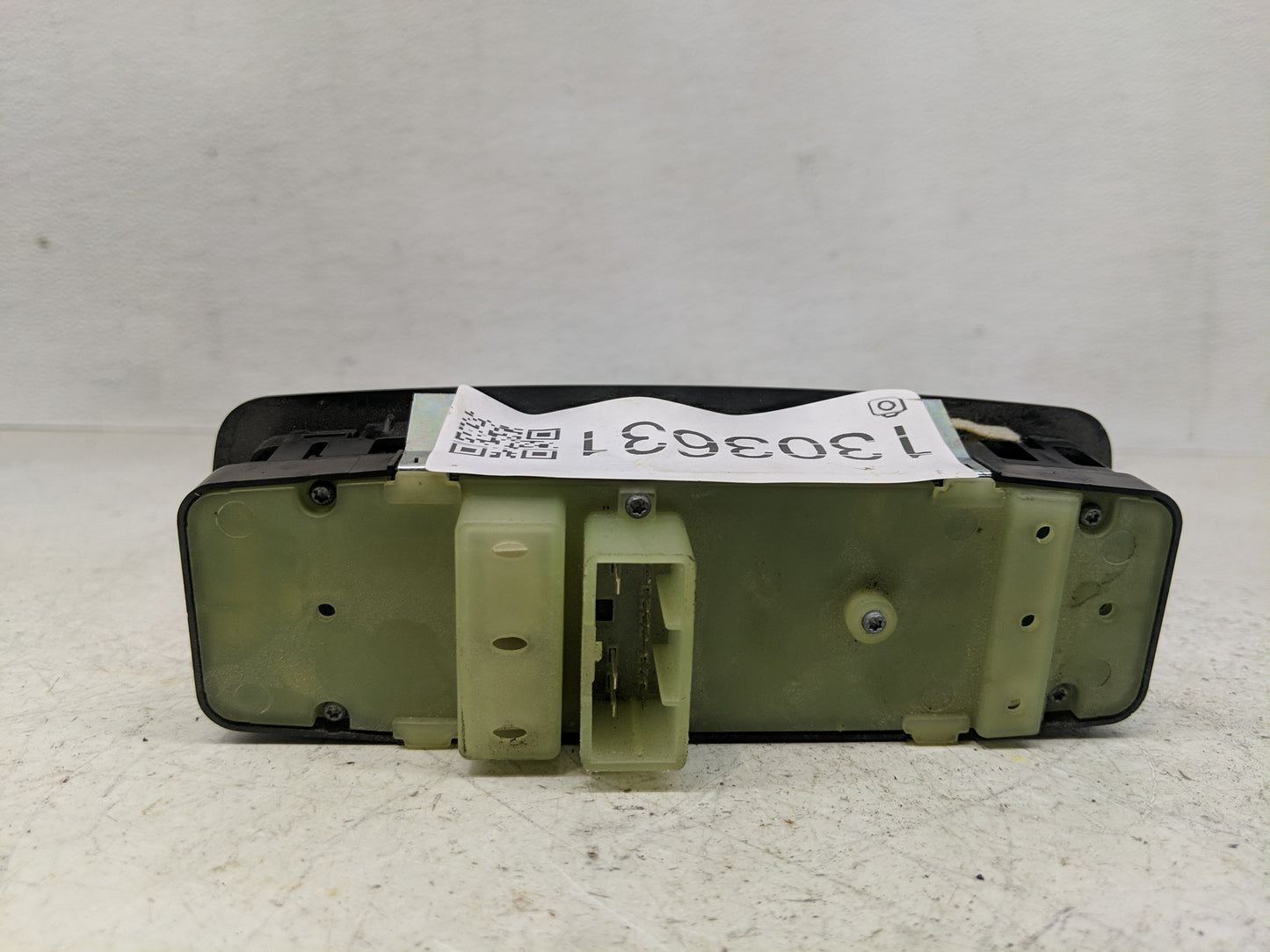 2014-2015 Jeep Grand Cherokee Master Power Window Switch Replacement Driver Side Left Fits Fits 2014 2015 OEM Used Auto Part