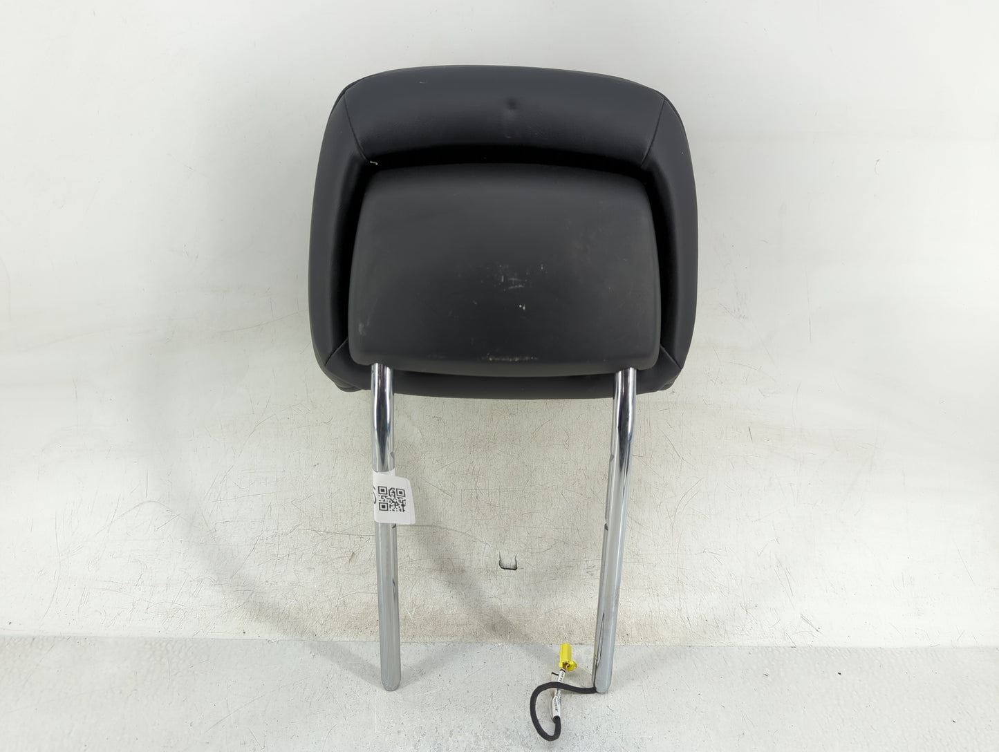 2014 Jeep Grand Cherokee Headrest Head Rest Front Driver Passenger Seat - Oemusedautoparts1.com