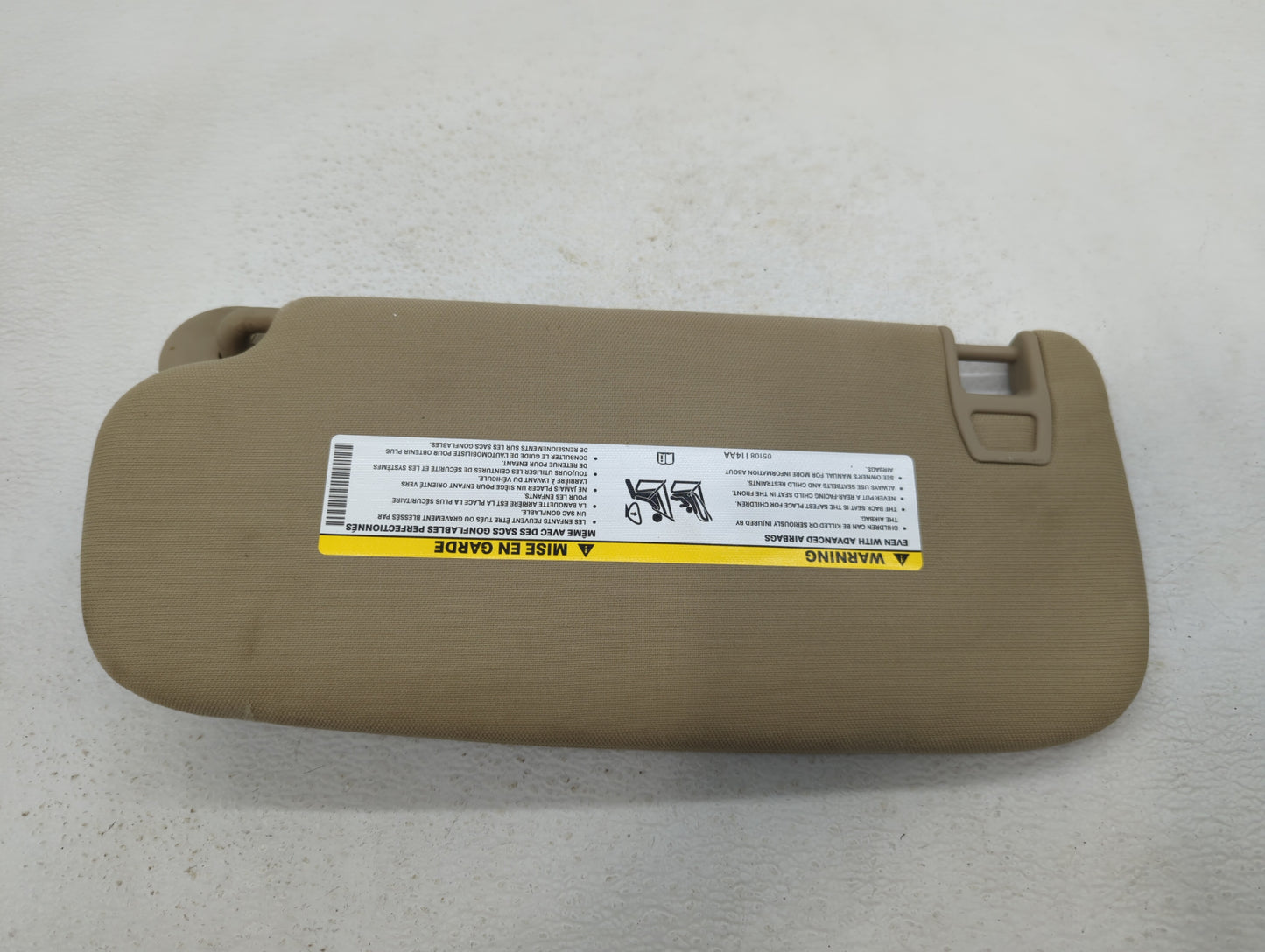 2014-2022 Jeep Grand Cherokee Sun Visor Shade Replacement Passenger Right Mirror Fits OEM Used Auto Parts - Oemusedautoparts