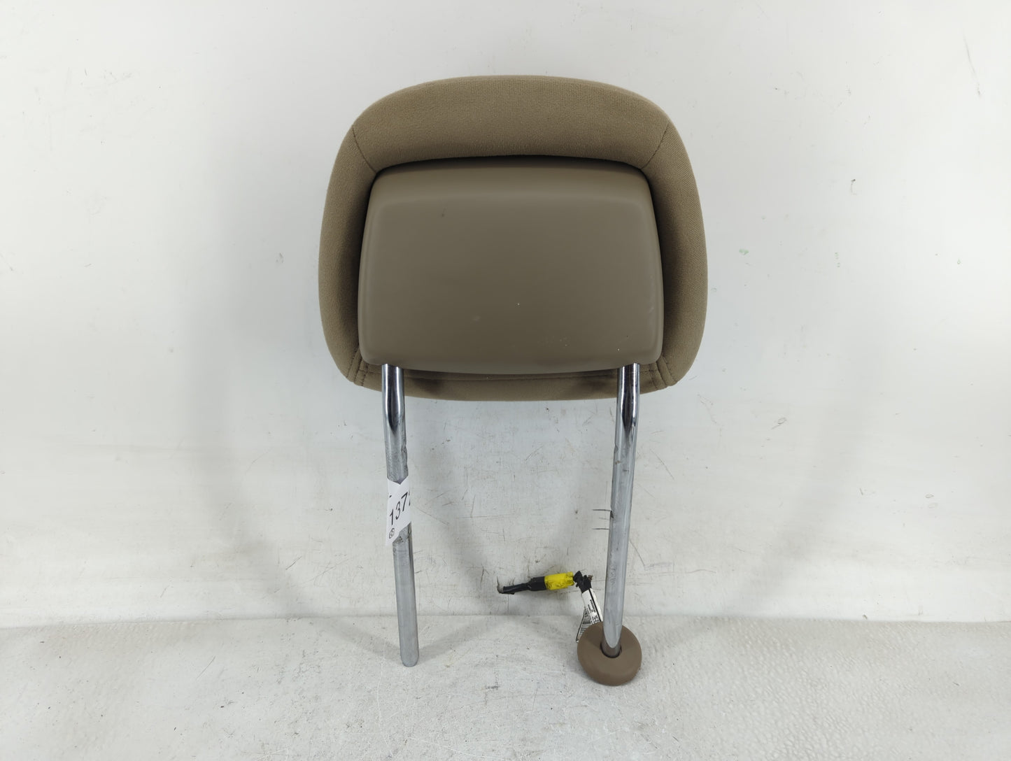 2009-2014 Jeep Patriot Headrest Head Rest Front Driver Passenger Seat Fits Fits 2009 2010 2011 2012 2013 2014 OEM Used Auto