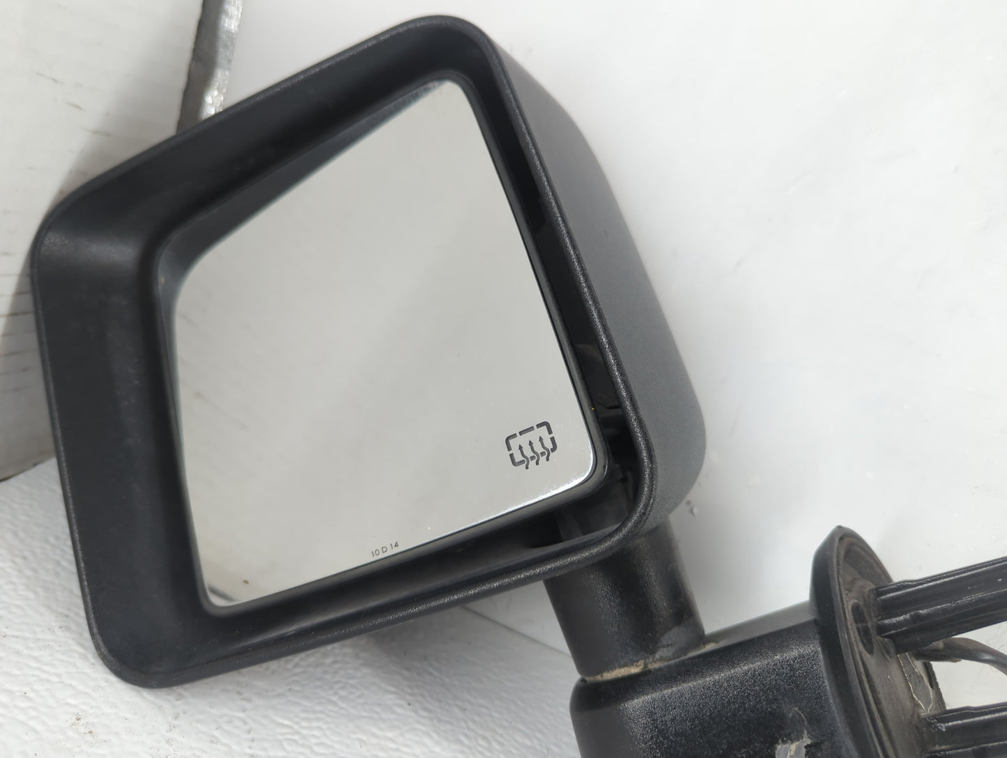 2014 Jeep Wrangler Driver Side View Mirror - Left Door Mirror OEM Used - Oemusedautoparts1.com