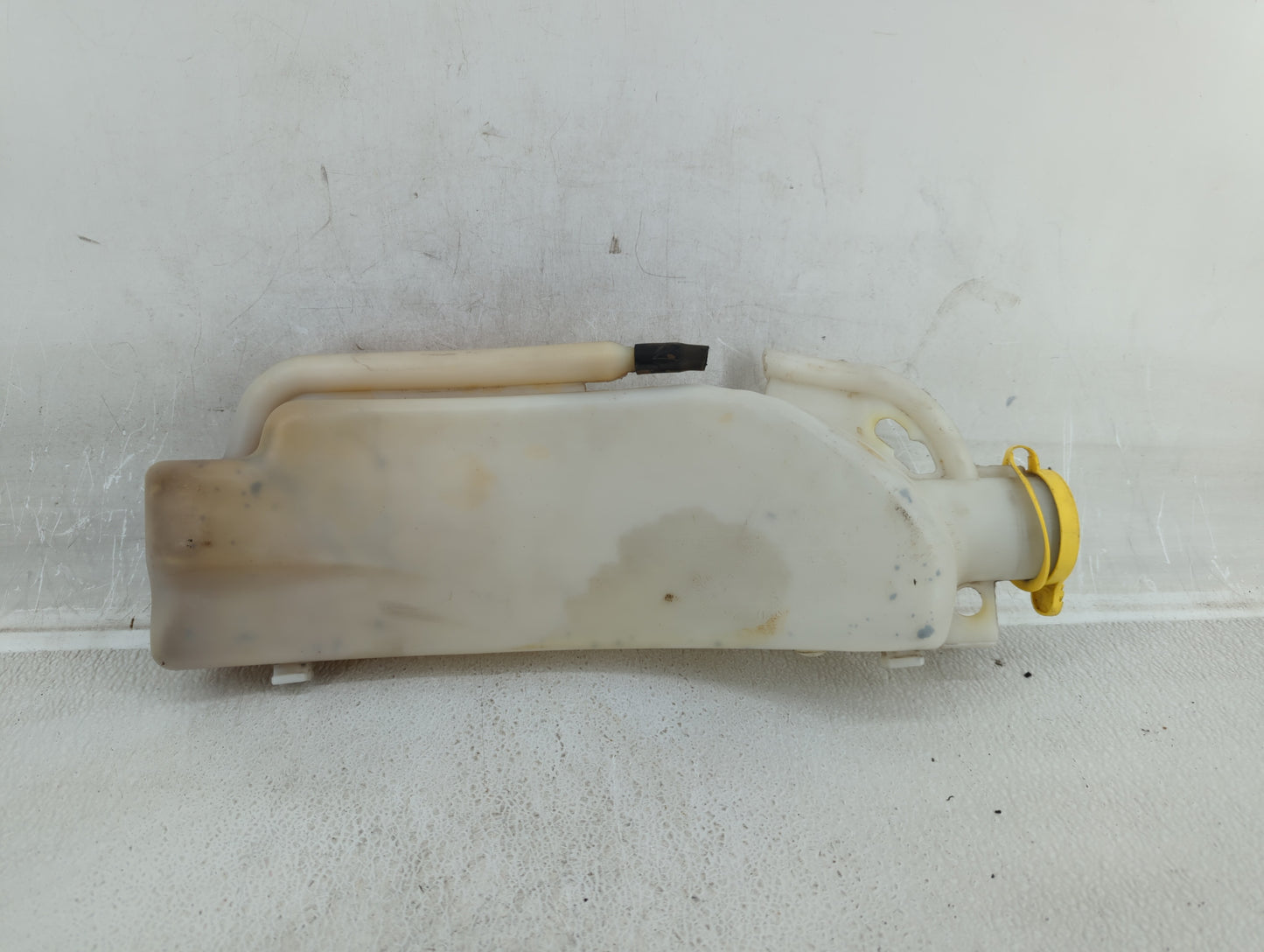 2012-2018 Jeep Wrangler Radiator Coolant Overflow Expansion Tank Bottle 535510 - Oemusedautoparts1.com