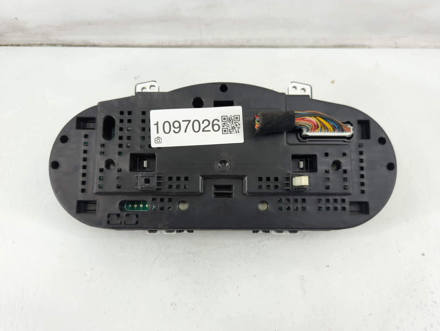 2014 Kia Cadenza Instrument Cluster Speedometer Gauges P/N:94021-3R070 Fits OEM Used Auto Parts - Oemusedautoparts1.com