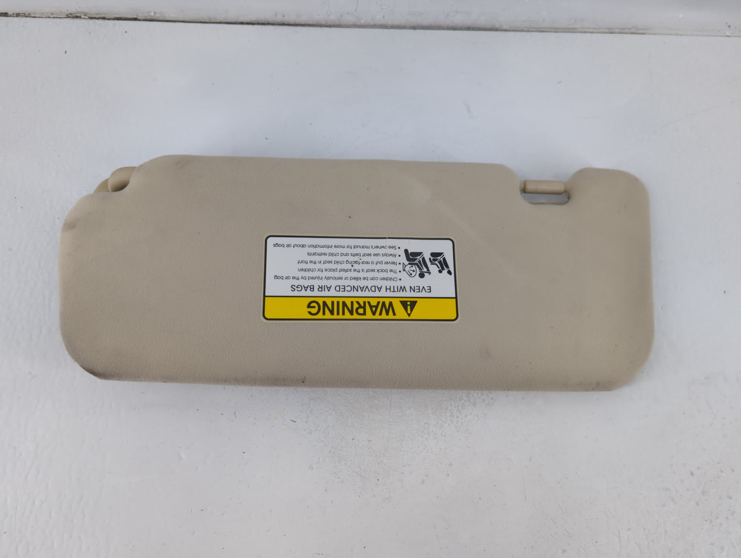2014-2016 Kia Cadenza Sun Visor Shade Replacement Passenger Right Mirror Fits Fits 2014 2015 2016 OEM Used Auto Parts - Oemu