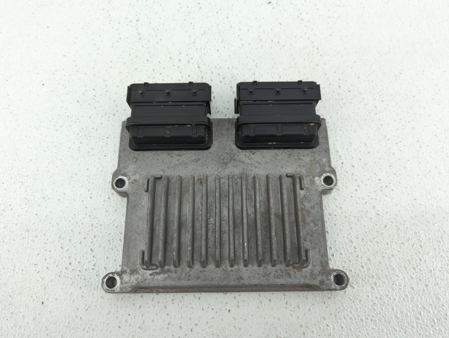 2014-2016 Kia Cadenza PCM Engine Control Computer ECU ECM PCU OEM P/N:39110-3CGN5 39110-3CGN9 Fits Fits 2014 2015 2016 OEM U