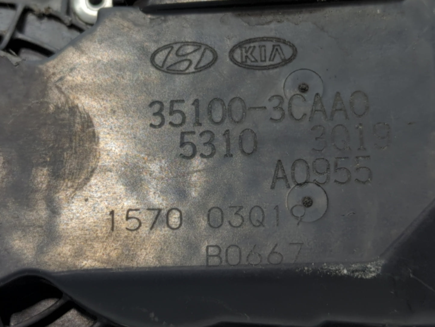 2014-2016 Kia Cadenza Throttle Body P/N:35100-3CAA0 Fits Fits 2012 2013 2014 2015 2016 2017 2018 OEM Used Auto Parts - Oemus