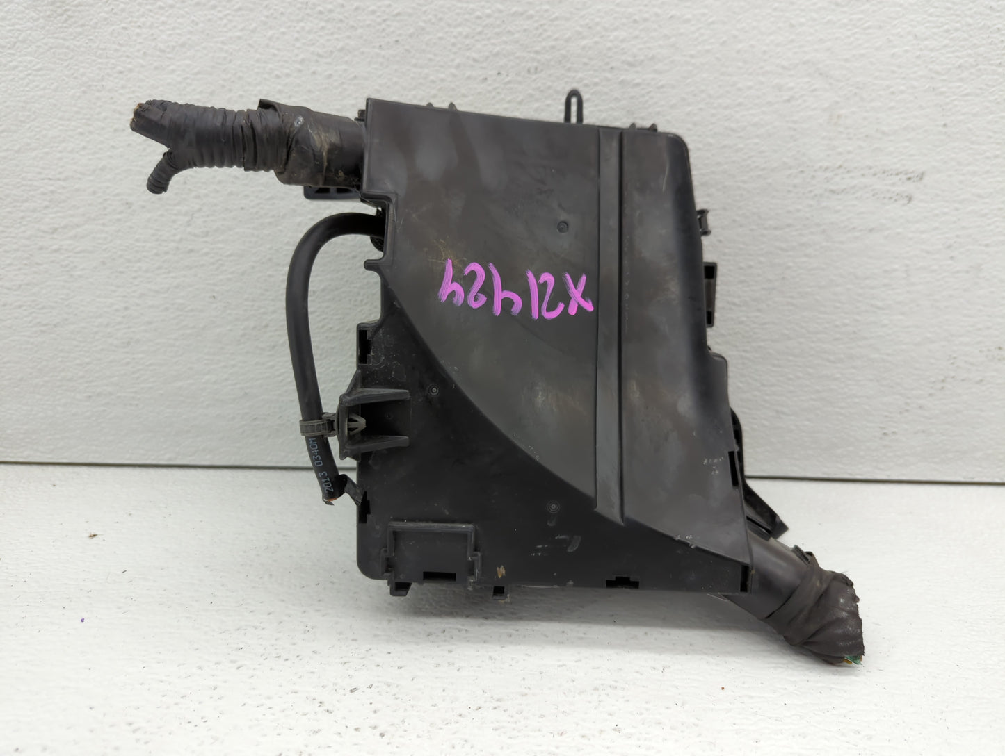 2014-2016 Kia Cadenza Fusebox Fuse Box Panel Relay Module P/N:91275-3R022 Fits Fits 2014 2015 2016 OEM Used Auto Parts - Oem