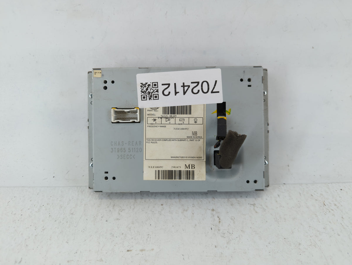 2014-2016 Kia Cadenza Information Radio Display Screen 702412 - Oemusedautoparts1.com