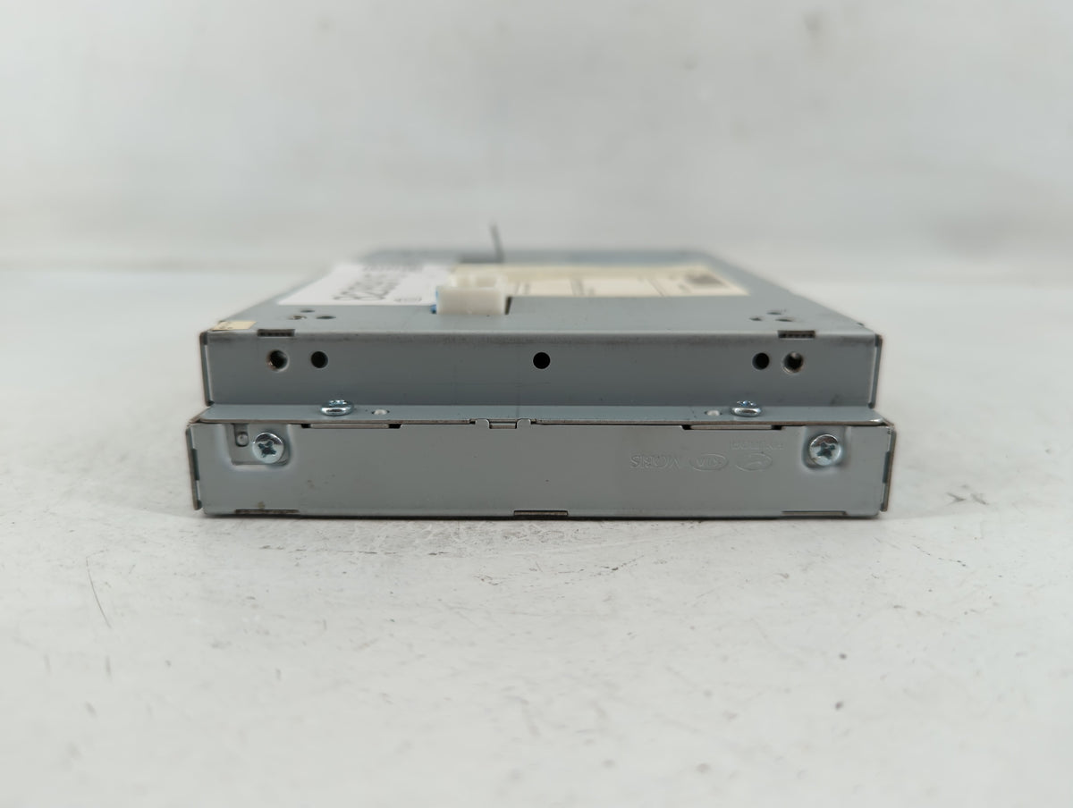 2014-2016 Kia Cadenza Information Radio Display Screen 828915 - Oemusedautoparts1.com