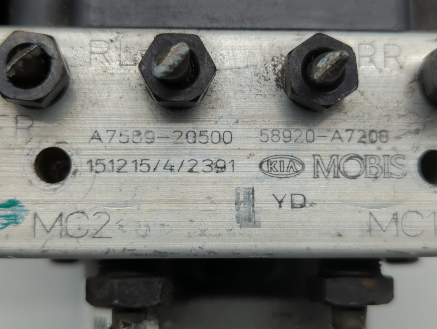 2014-2016 Kia Forte ABS Pump Control Module Replacement P/N:58900-A7200 58920-A7200 Fits Fits 2014 2015 2016 OEM Used Auto P