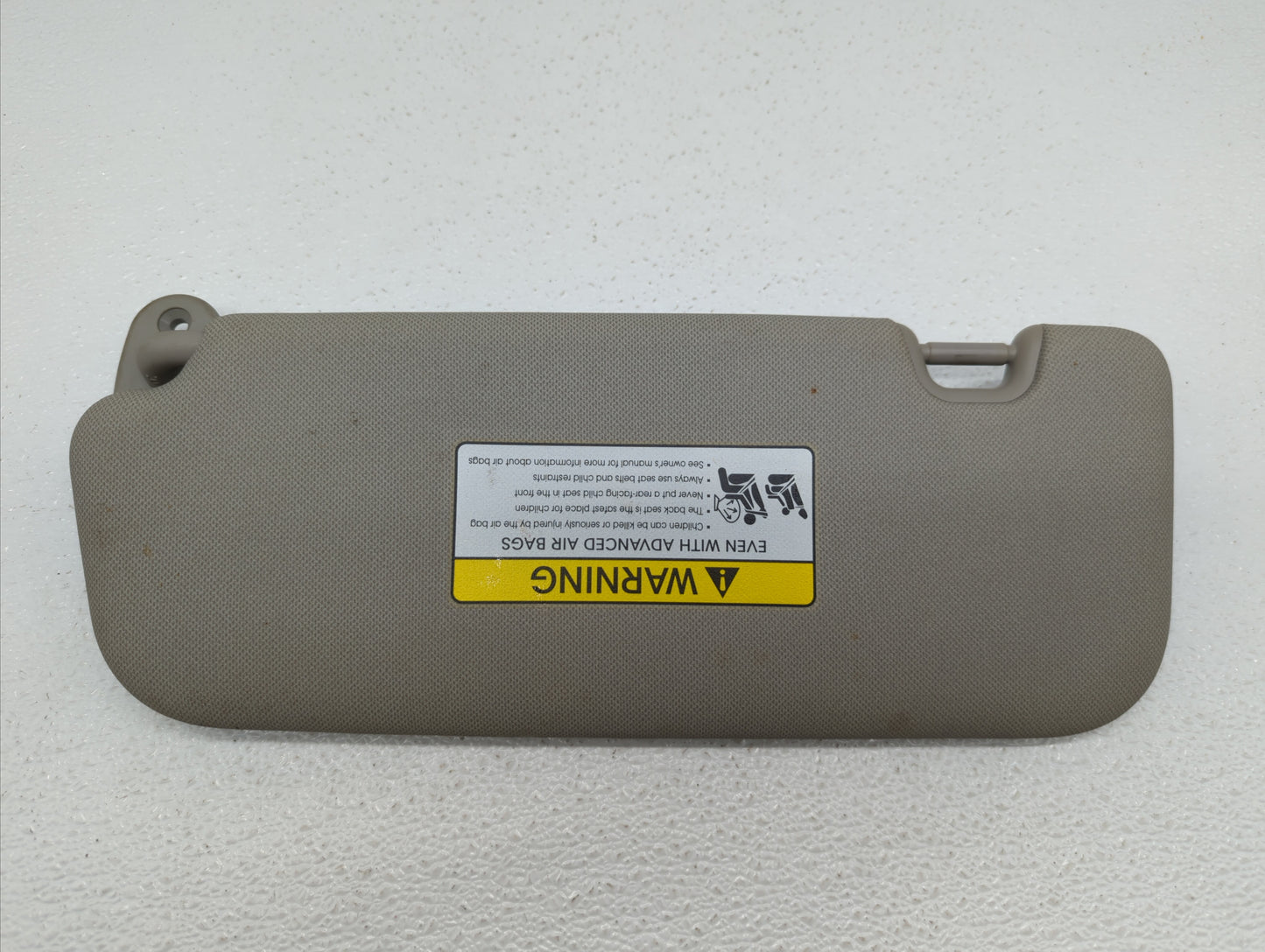 2014-2016 Kia Forte Sun Visor Shade Replacement Passenger Right Mirror Fits Fits 2014 2015 2016 OEM Used Auto Parts - Oemuse