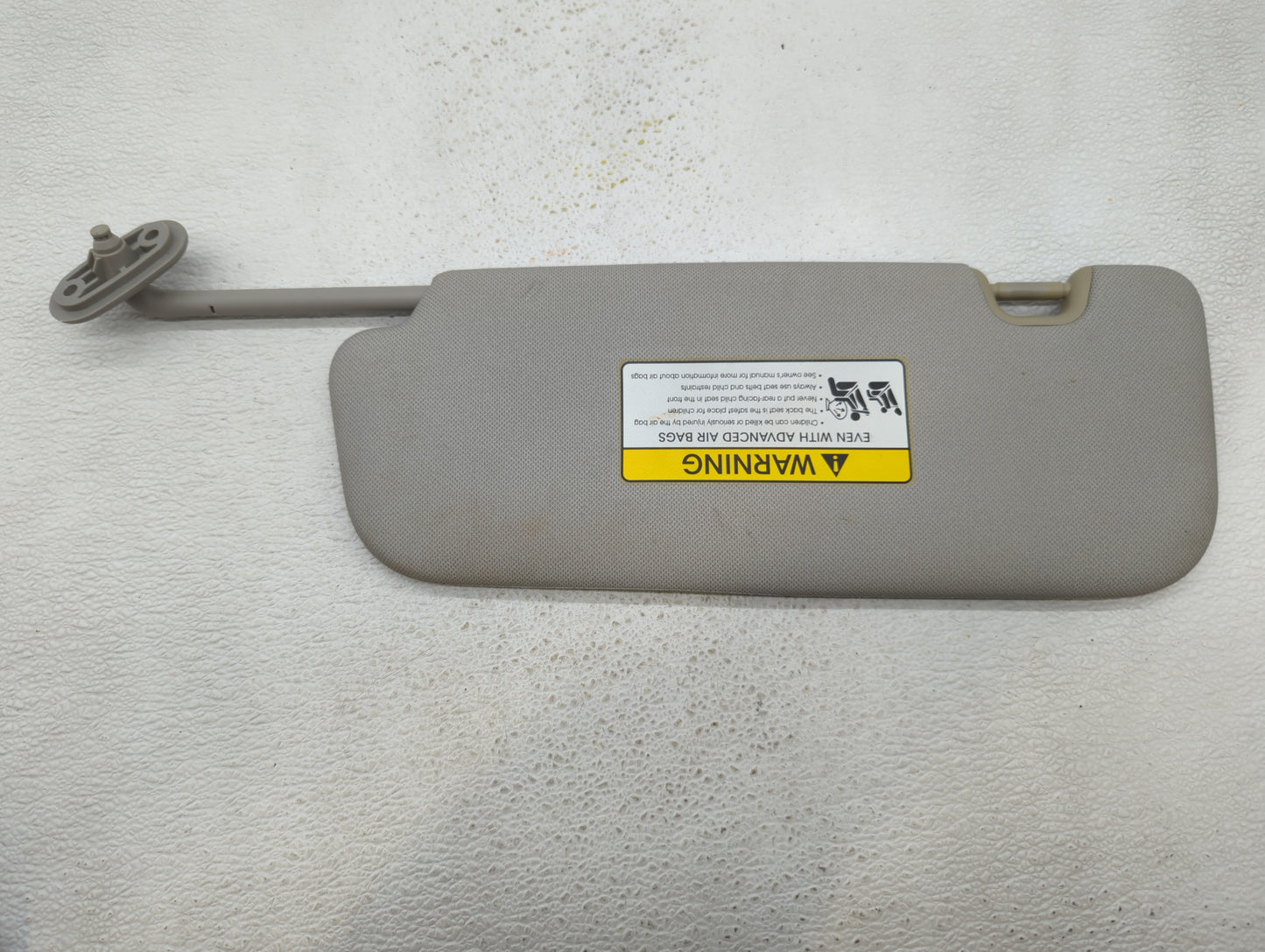 2014-2016 Kia Forte Sun Visor Shade Replacement Passenger Right Mirror Fits Fits 2014 2015 2016 OEM Used Auto Parts - Oemuse