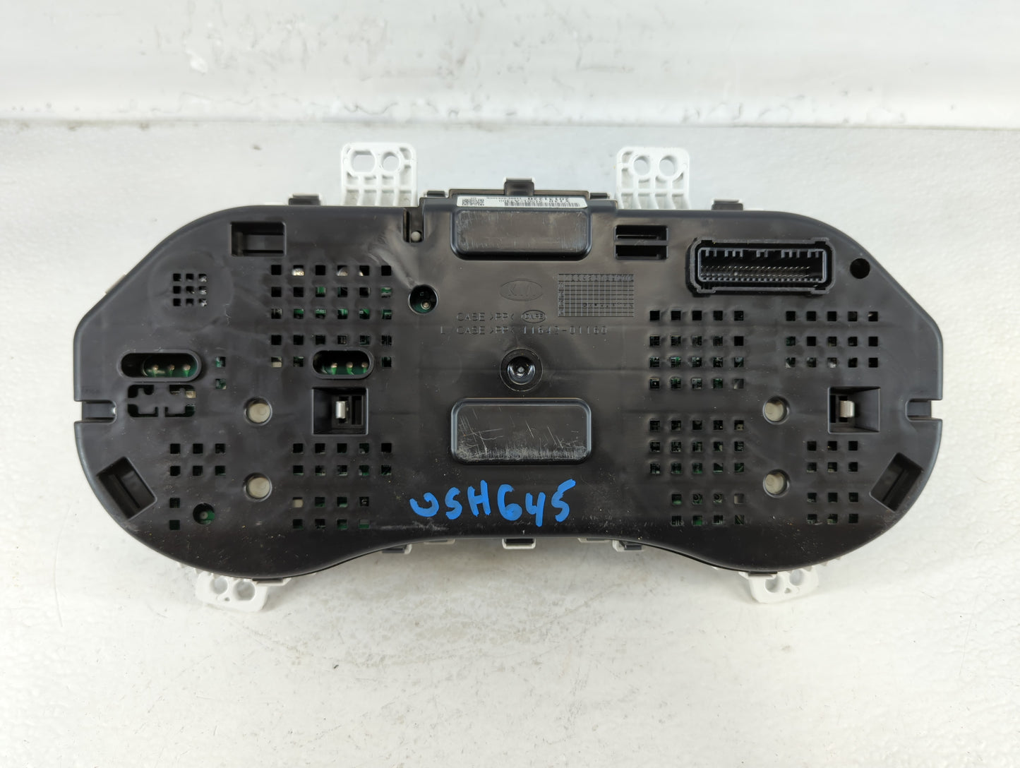 2014-2016 Kia Forte Instrument Cluster Speedometer Gauges P/N:20131220 Y130 94001-A7300 Fits Fits 2014 2015 2016 OEM Used Au