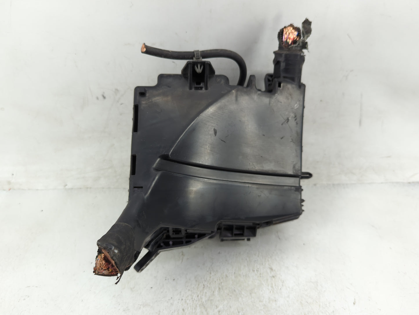 2014-2015 Kia Optima Fusebox Fuse Box Panel Relay Module P/N:91956-00026 Fits Fits 2014 2015 OEM Used Auto Parts - Oemusedau