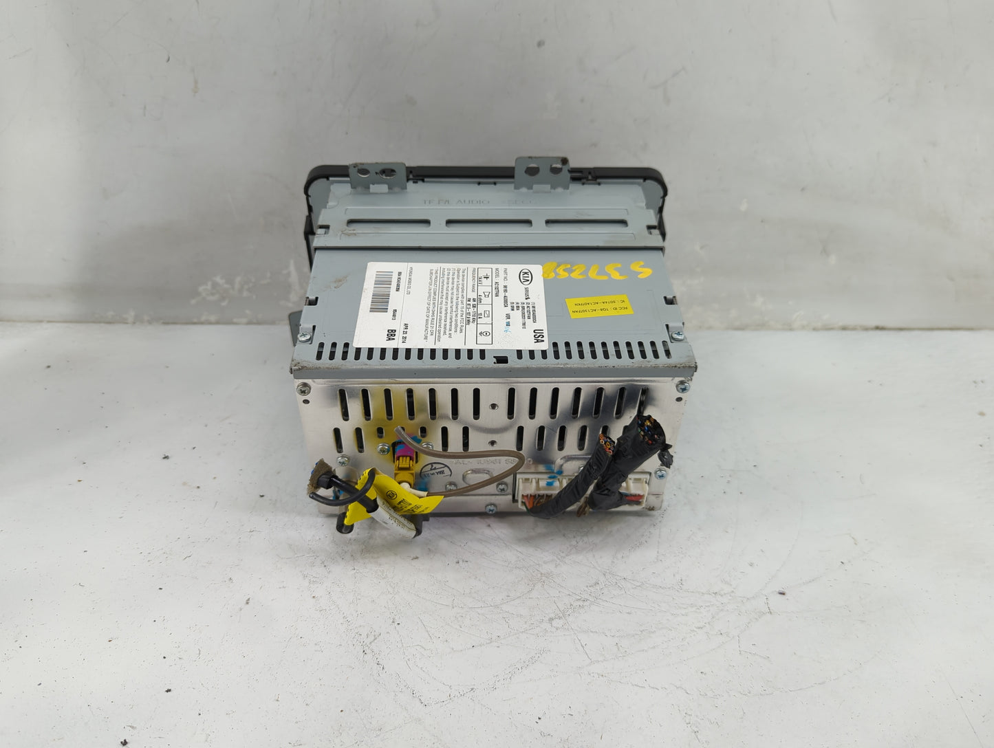 2014-2015 Kia Optima Radio AM FM Cd Player Receiver Replacement P/N:961604U000CA AC132TFAN Fits Fits 2014 2015 OEM Used Auto
