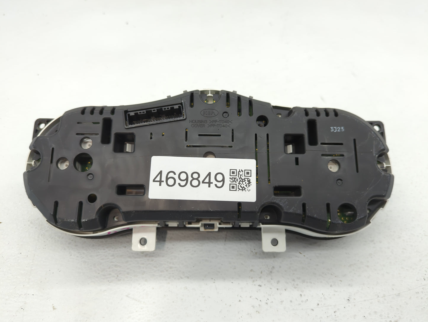 2014-2015 Kia Optima Instrument Cluster Speedometer Gauges P/N:94041-2T460 94031-2T270 Fits Fits 2014 2015 OEM Used Auto Par