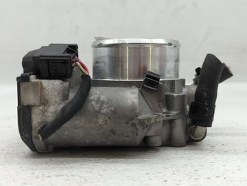 2011-2016 Kia Optima Throttle Body P/N:35100-2G700 35100-2G800 Fits Fits 2011 2012 2013 2014 2015 2016 OEM Used Auto Parts