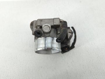 2011-2016 Kia Optima Throttle Body P/N:35100-2G700 35100-2G800 Fits Fits 2011 2012 2013 2014 2015 2016 OEM Used Auto Parts