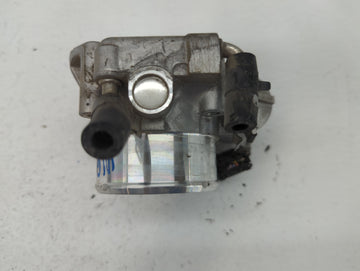 2011-2015 Kia Optima Throttle Body P/N:35100-2G700 Fits Fits 2011 2012 2013 2014 2015 2016 OEM Used Auto Parts