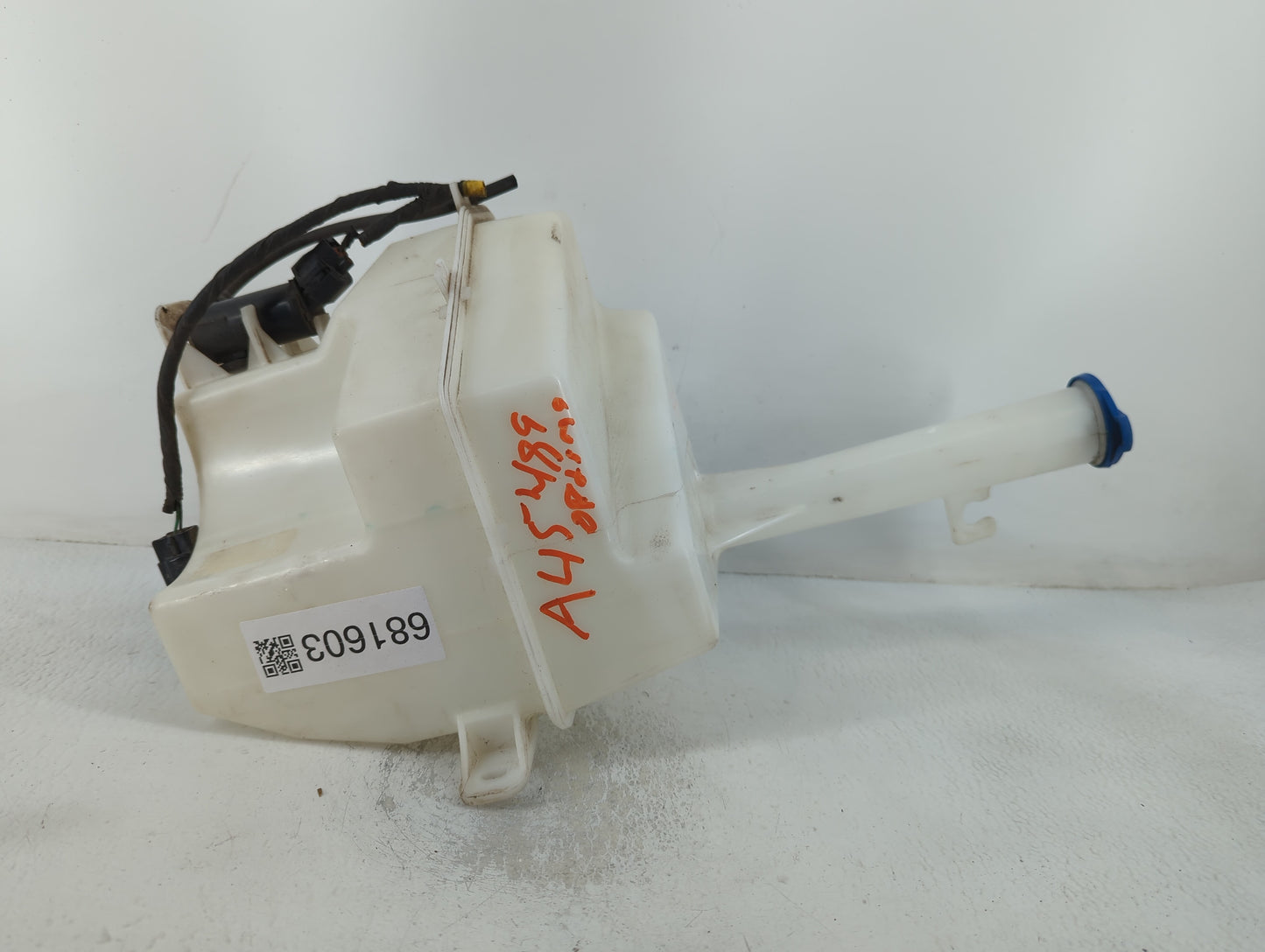 2011-2015 Kia Optima Windshield Washer Fluid Reservoir Bottle Oem - Oemusedautoparts1.com