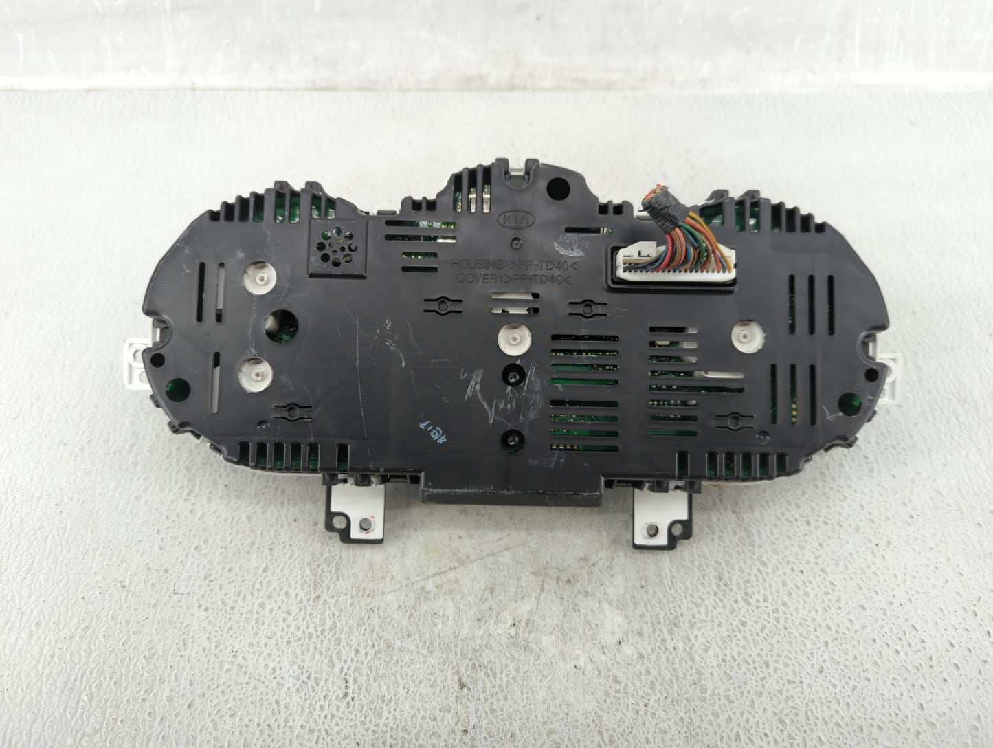 2012-2015 Kia Rio Instrument Cluster Speedometer Gauges P/N:94032-1W118 Miles: Fits Fits 2012 2013 2014 2015 OEM Used Auto P
