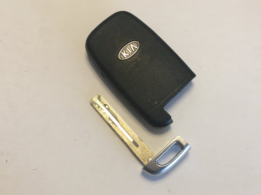 Kia Rio Keyless Entry Remote Fob SY5HMFNA04 SVI-HMFNA04 4 buttons