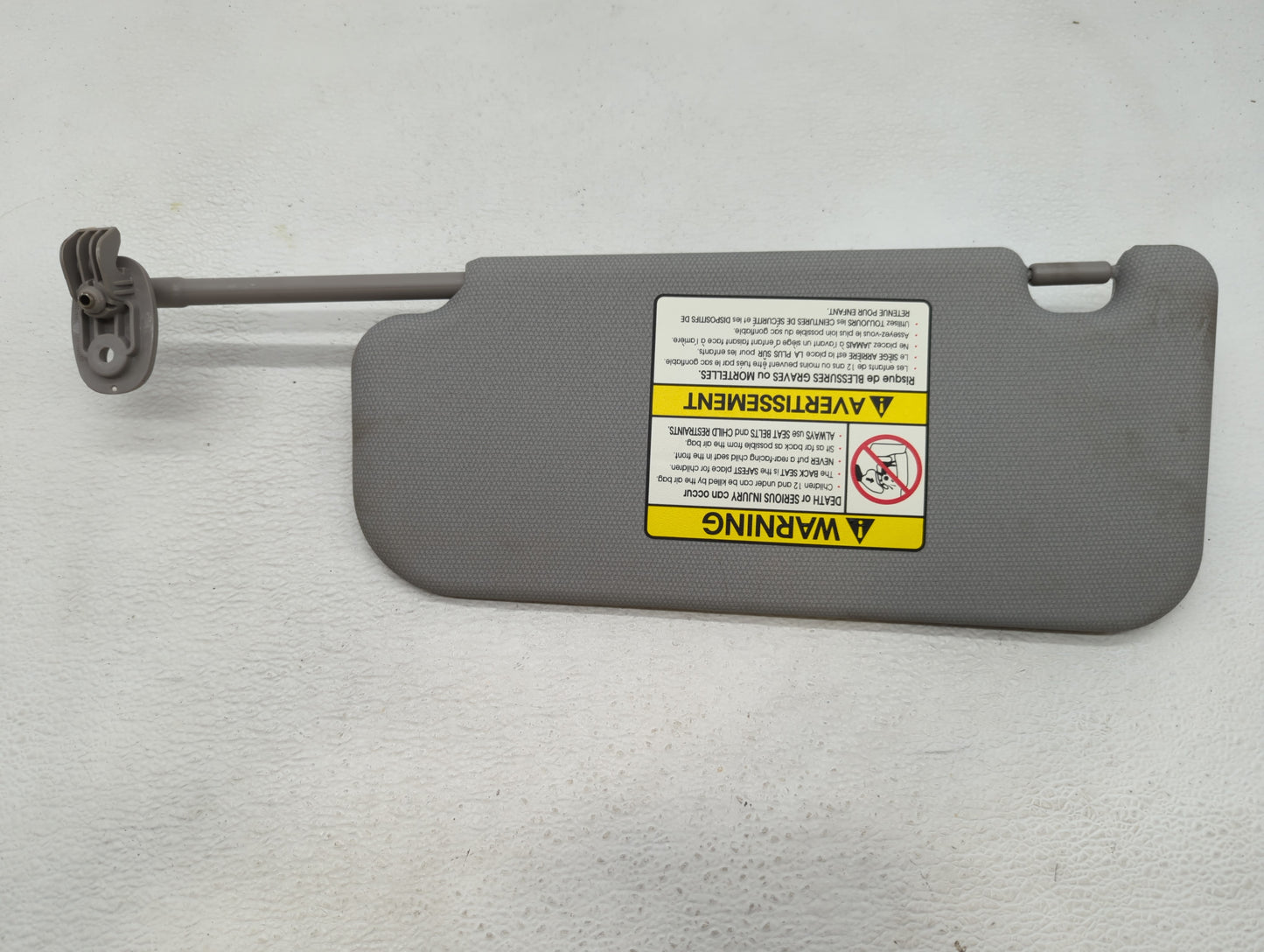2012-2017 Kia Rio Sun Visor Shade Replacement Driver Left Mirror Fits Fits 2012 2013 2014 2015 2016 2017 OEM Used Auto Parts