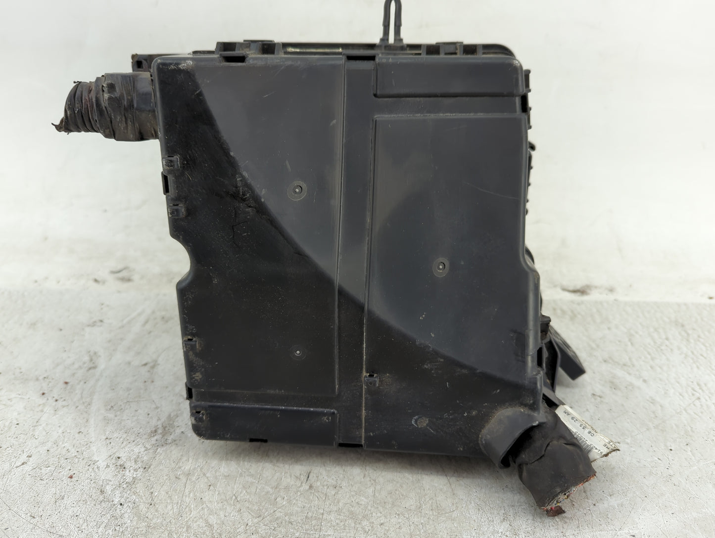 2014-2015 Kia Sorento Fusebox Fuse Box Panel Relay Module Fits Fits 2014 2015 OEM Used Auto Parts - Oemusedautoparts1.com