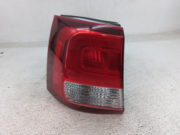 2014-2015 Kia Sorento Tail Light Assembly Driver Left OEM P/N:92401 1U500 Fits Fits 2014 2015 OEM Used Auto Parts
