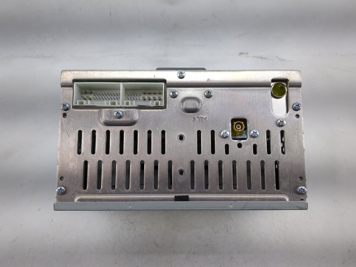 2014-2015 Kia Sorento Radio AM FM Cd Player Receiver Replacement P/N:961701UAA0VA AM1A0IXAN, 96170-1UAA0VA Fits Fits 2014 20