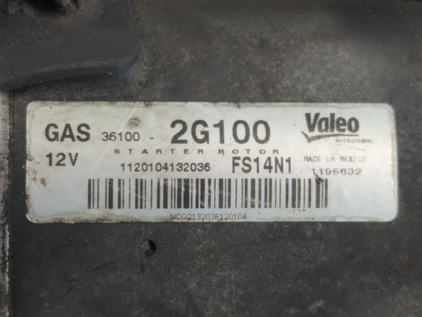 2014-2015 Kia Sorento Car Starter Motor Solenoid OEM P/N:36100-2G100 Fits Fits 2014 2015 2016 OEM Used Auto Parts - Oemuseda