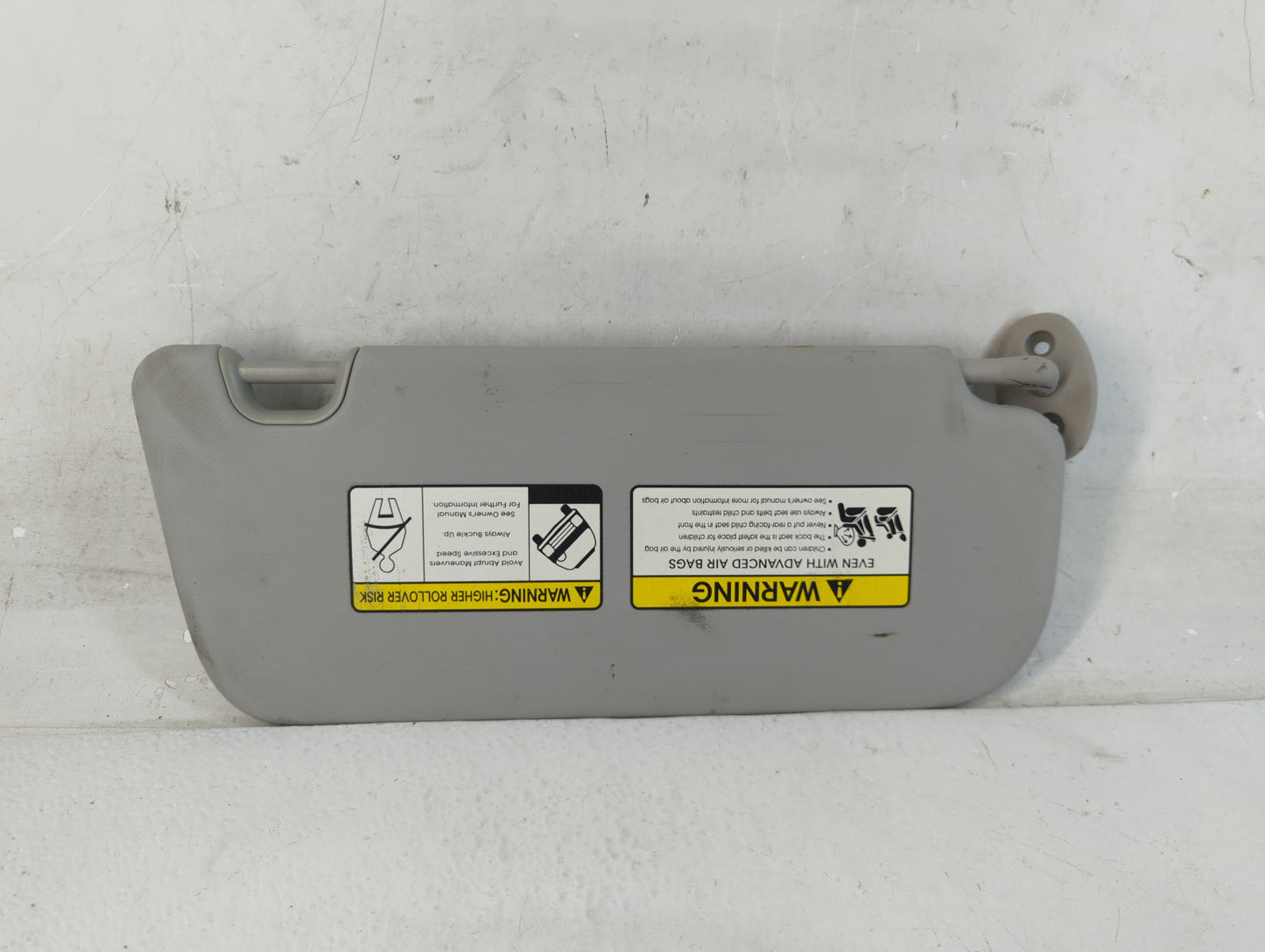 2014-2019 Kia Soul Sun Visor Shade Replacement Passenger Right Mirror Fits Fits 2014 2015 2016 2017 2018 2019 OEM Used Auto