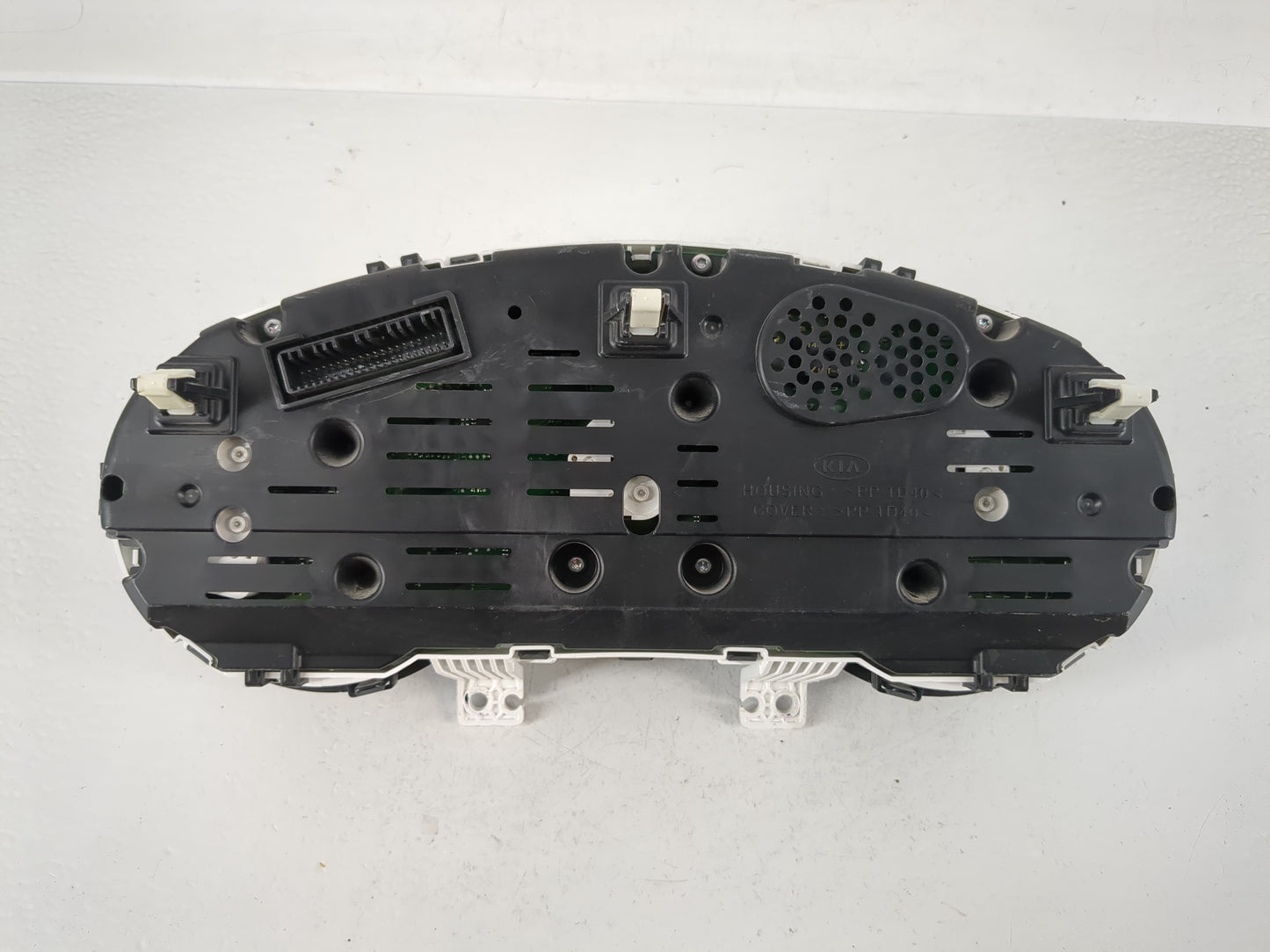 2014-2015 Kia Soul Instrument Cluster Speedometer Gauges P/N:94006-B2510 Fits Fits 2014 2015 OEM Used Auto Parts - Oemusedau