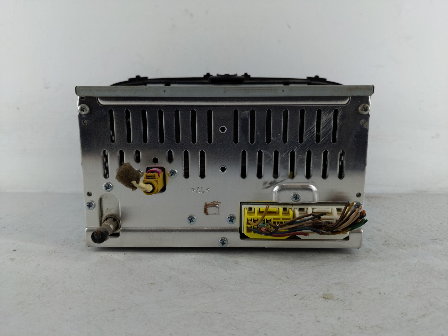 2014-2016 Kia Soul Radio AM FM Cd Player Receiver Replacement P/N:96170-B2090CA Fits Fits 2014 2015 2016 OEM Used Auto Parts