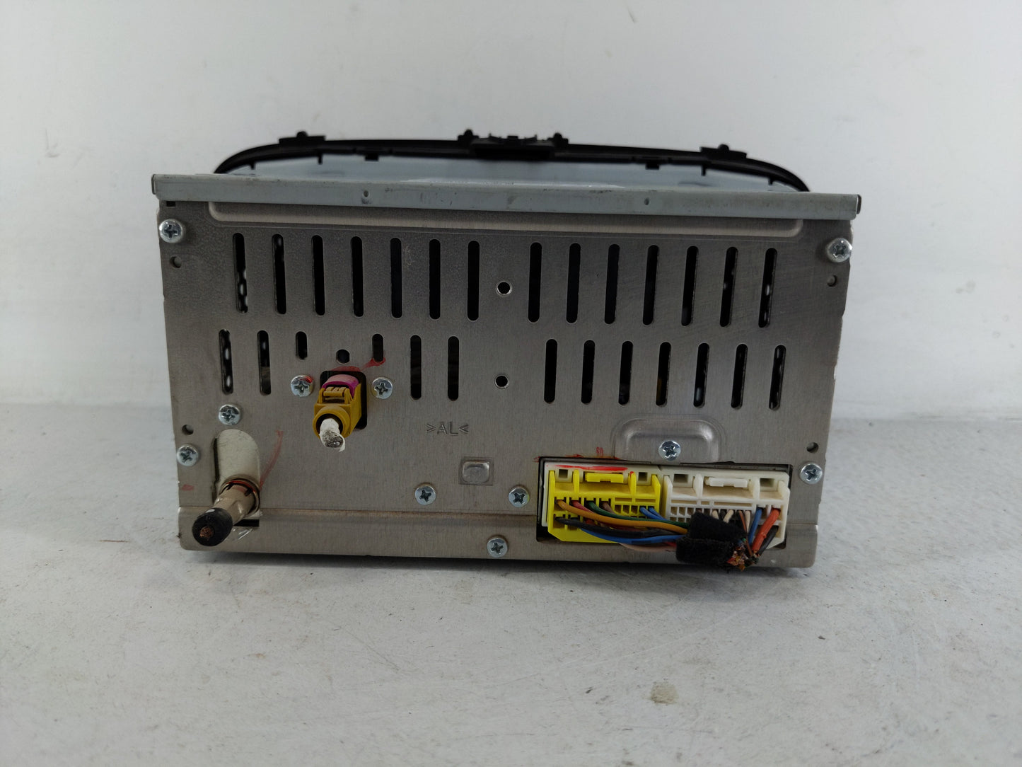 2014-2016 Kia Soul Radio AM FM Cd Player Receiver Replacement P/N:96170-B2090CA Fits Fits 2014 2015 2016 OEM Used Auto Parts