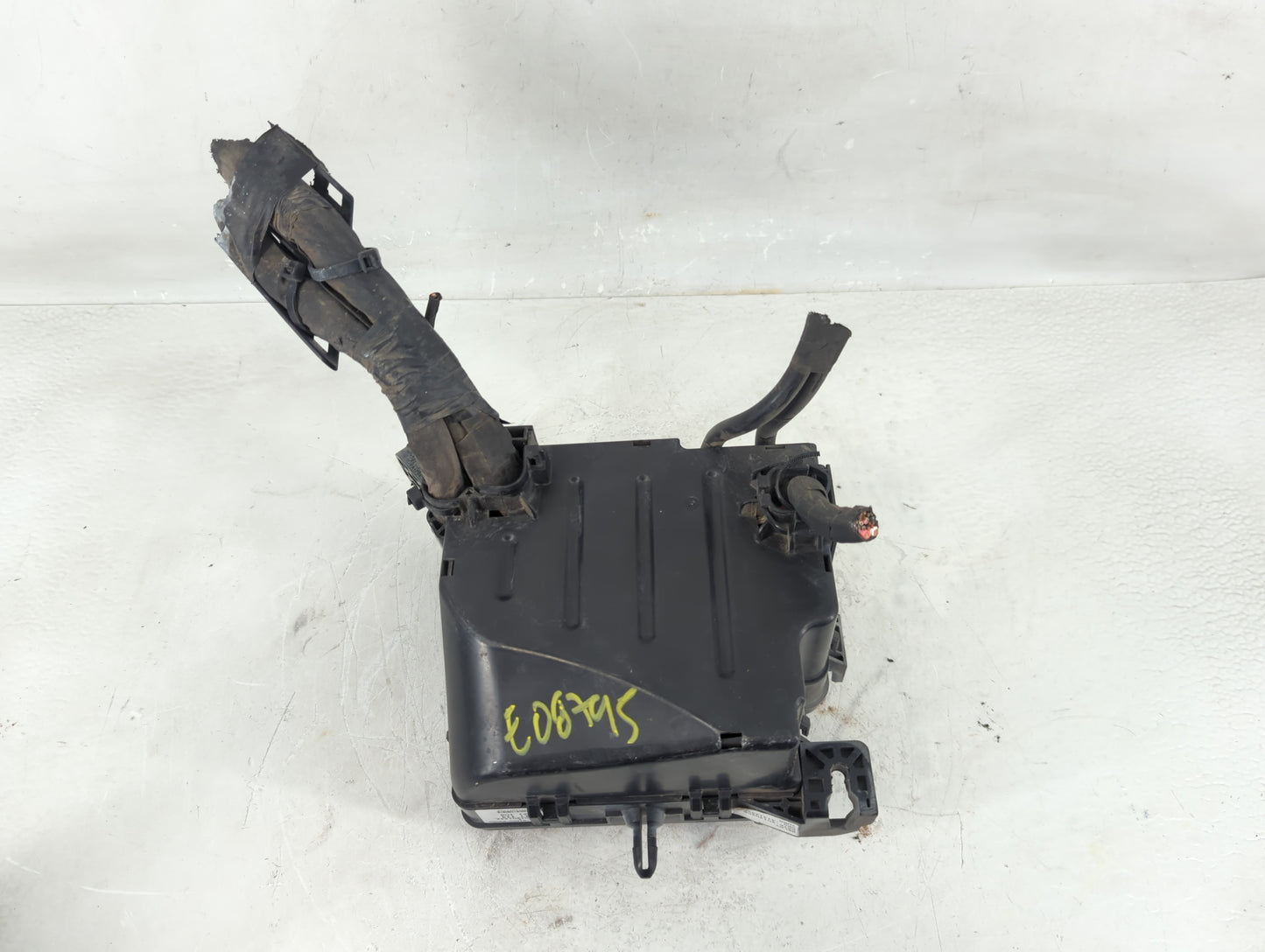 2014 Kia Soul Fusebox Fuse Box Panel Relay Module P/N:91950-B2020 Fits OEM Used Auto Parts - Oemusedautoparts1.com