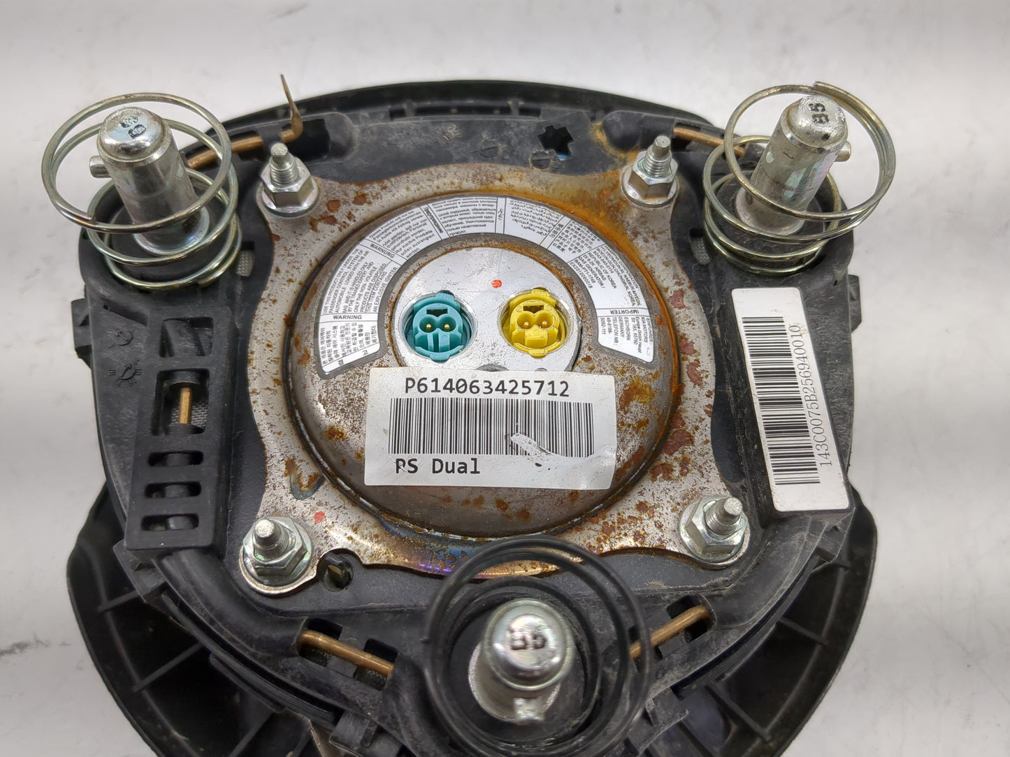 2014-2019 Kia Soul Air Bag Driver Left Steering Wheel Mounted Fits Fits 2014 2015 2016 2017 2018 2019 OEM Used Auto Parts -