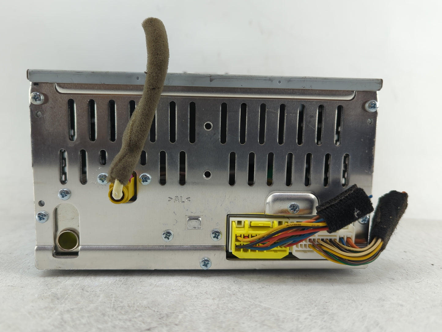 2014-2016 Kia Soul Radio AM FM Cd Player Receiver Replacement P/N:96170-B2090CA Fits Fits 2014 2015 2016 OEM Used Auto Parts