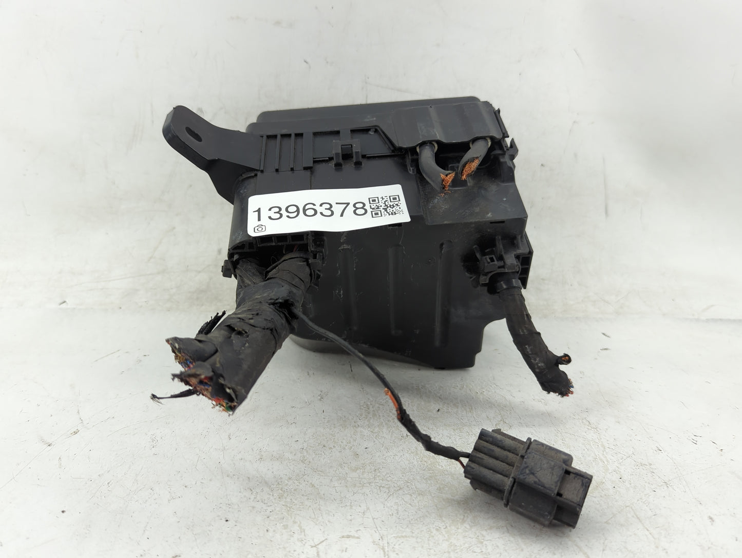 2014 Kia Soul Fusebox Fuse Box Panel Relay Module P/N:91950-B2090 Fits OEM Used Auto Parts - Oemusedautoparts1.com