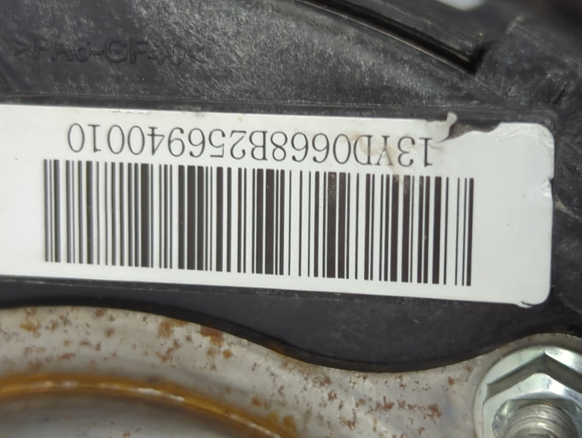 2014 Kia Soul Air Bag Driver Left Steering Wheel Mounted P/N:P613310882810 13YD0668B25694001O, 86150B2000 Fits OEM Used Auto