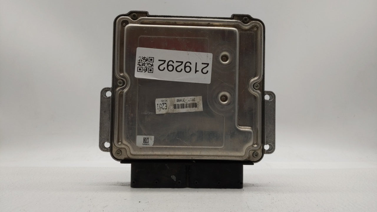 2014 Kia Soul PCM Engine Control Computer ECU ECM PCU OEM P/N:39133-2EHA0 39132-2EHA0, 39130-2GKR1, 39100-2GKR1 Fits OEM Use