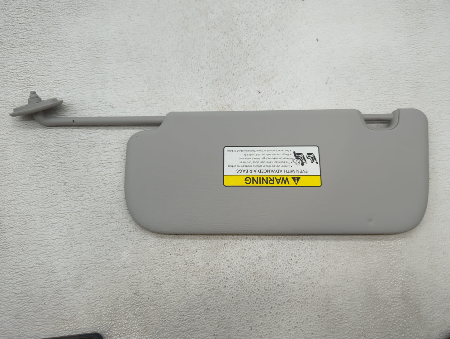 2014-2019 Kia Soul Sun Visor Shade Replacement Passenger Right Mirror Fits Fits 2014 2015 2016 2017 2018 2019 OEM Used Auto
