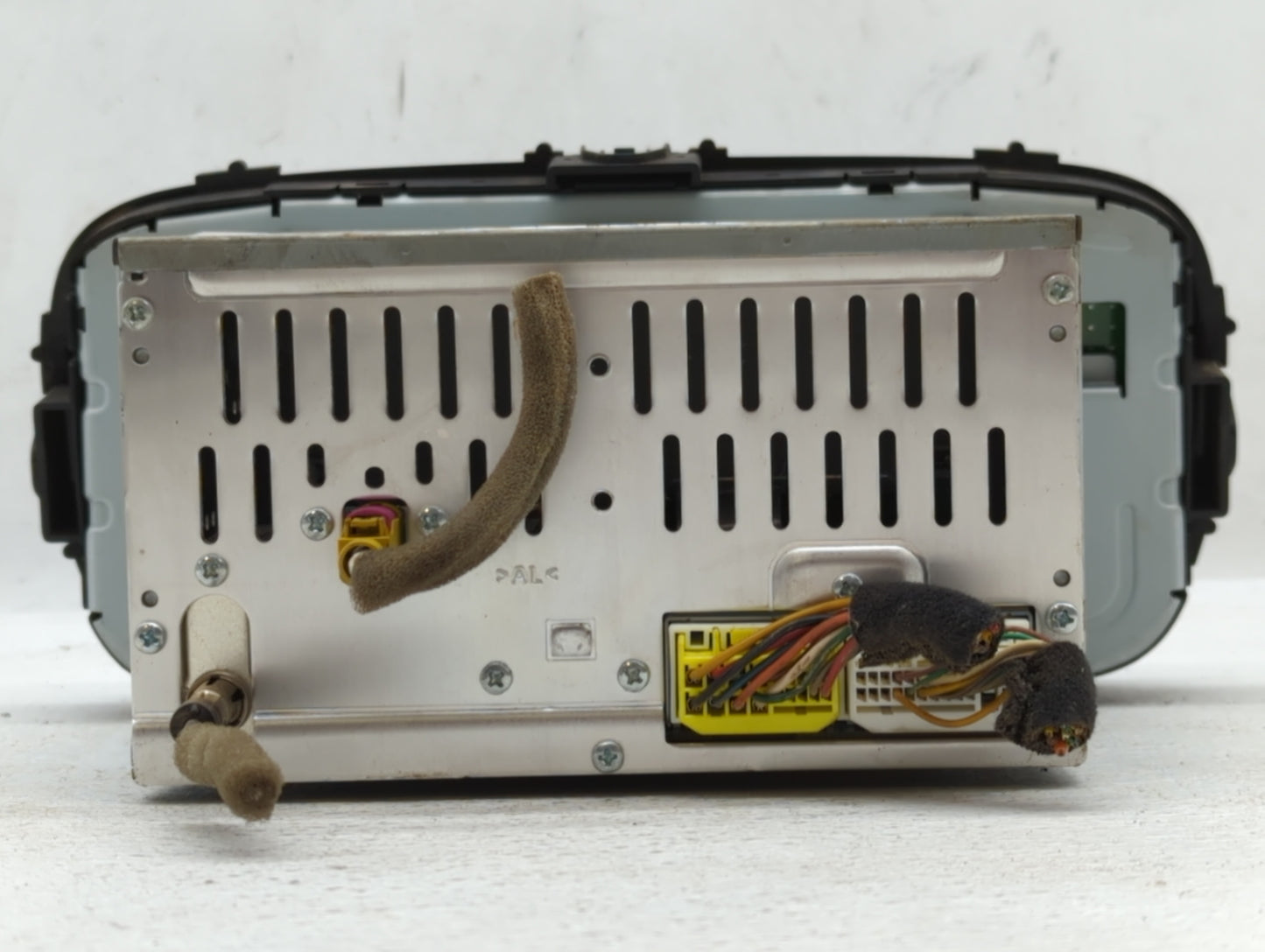 2014-2016 Kia Soul Am Fm Cd Player Radio Receiver - Oemusedautoparts1.com