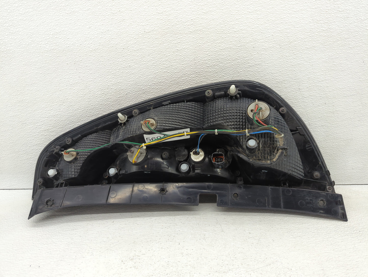 2014 Kia Soul Tail Light Assembly Driver Left OEM P/N:92401-B2030 Fits OEM Used Auto Parts - Oemusedautoparts1.com