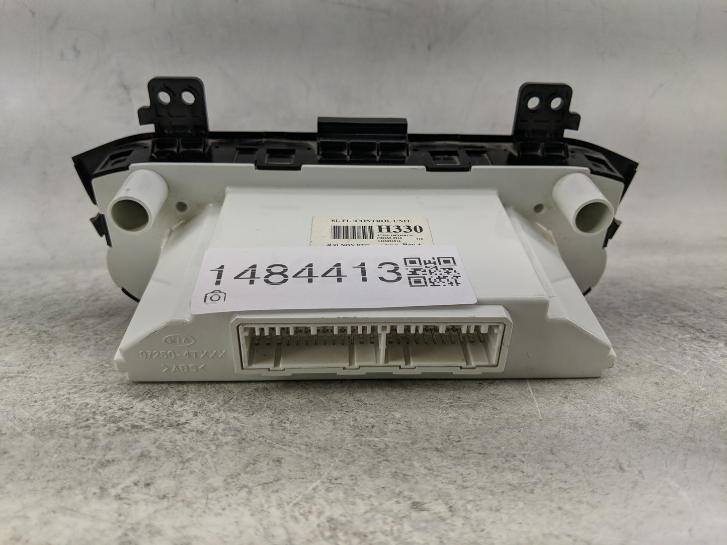2014-2016 Kia Sportage Climate Control Module Temperature AC/Heater Replacement P/N:97250-3W330BLH 97250-4TXXX Fits OEM Used