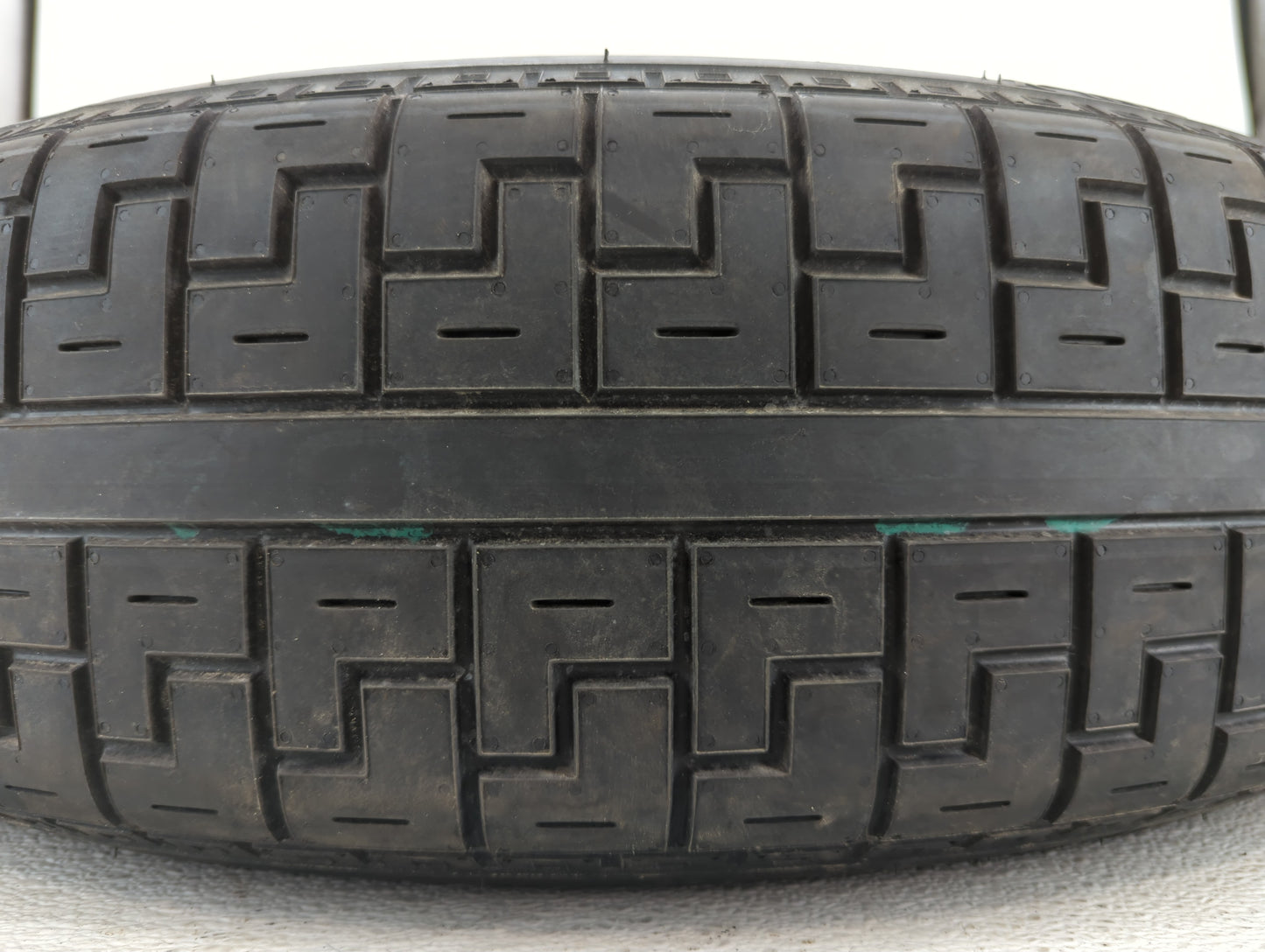 2013-2022 Land Rover Range Rover Spare Donut Tire Wheel Rim Oem - Oemusedautoparts1.com