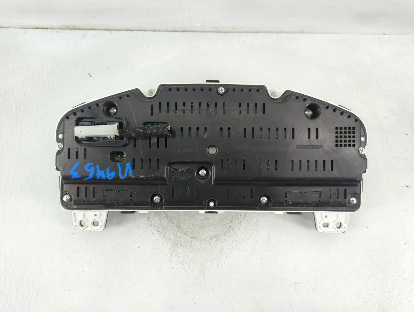 2014 Lincoln Mks Instrument Cluster Speedometer Gauges P/N:EA5T-10849-CE EA5T-10849-CC Fits OEM Used Auto Parts - Oemusedaut